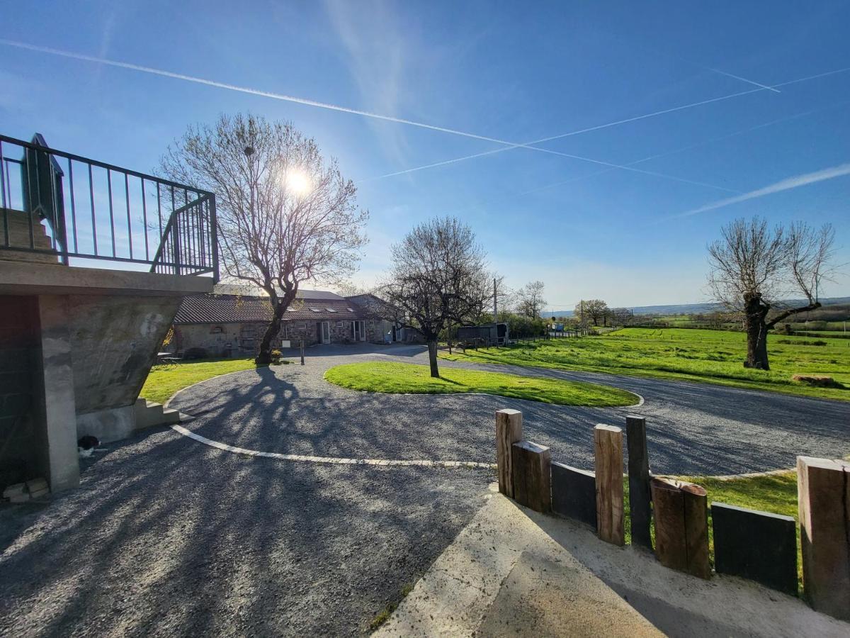 Le Logis Des Chons A La Campagne A Saint Hilaire Du Bois - Lys Haut Layon Le Plessis  Exteriér fotografie