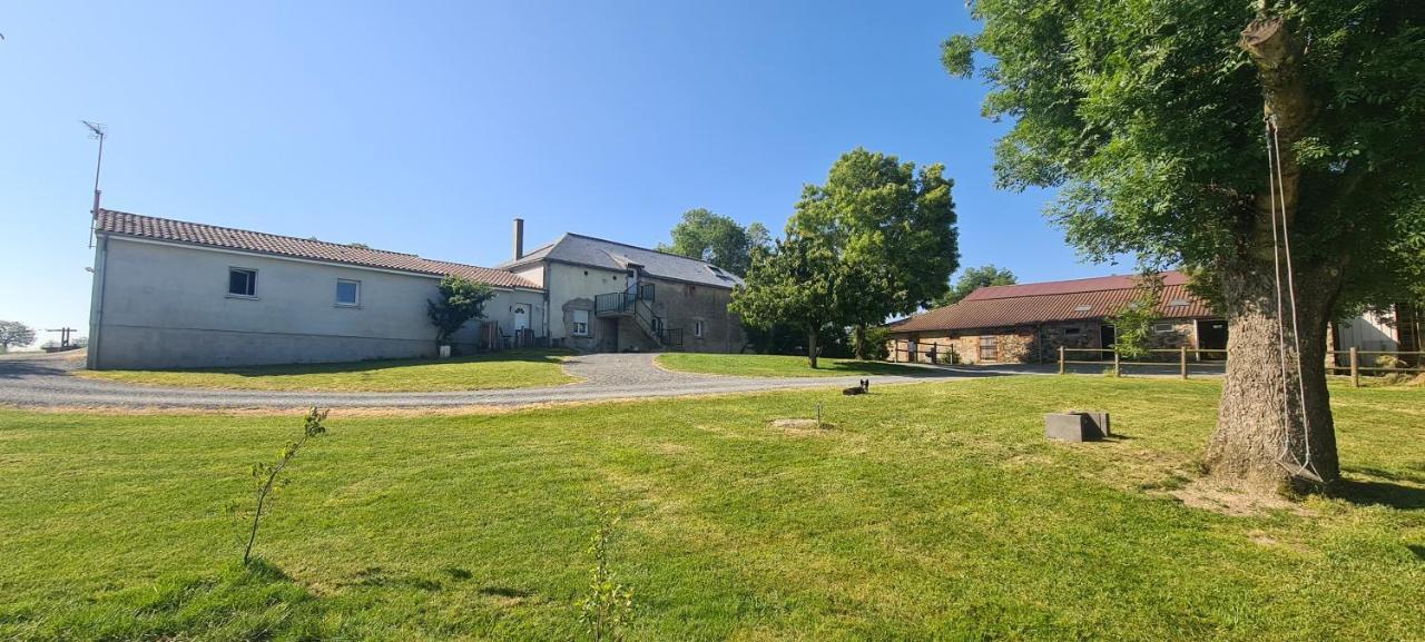 Le Logis Des Chons A La Campagne A Saint Hilaire Du Bois - Lys Haut Layon Le Plessis  Exteriér fotografie